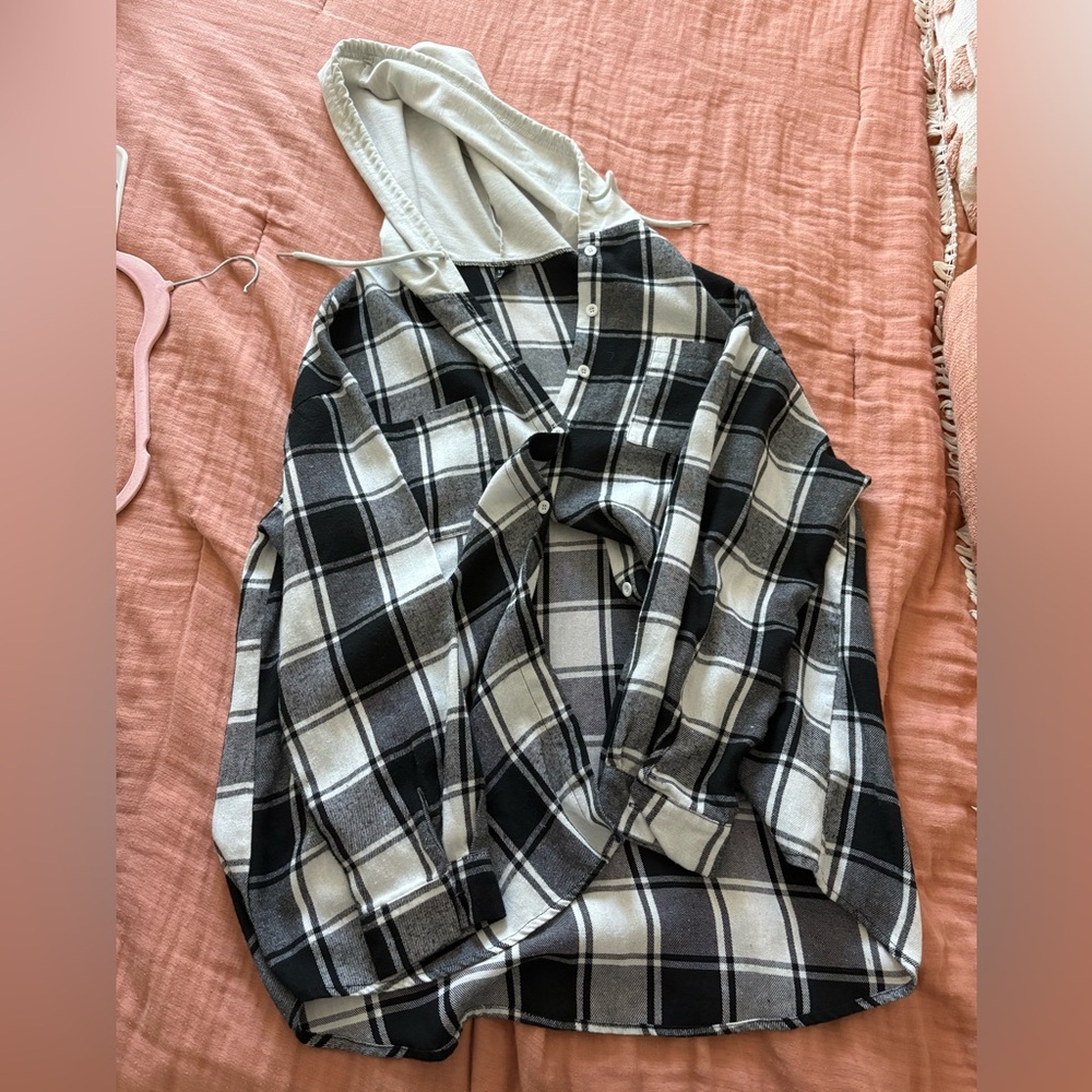 Plaid Black and White Women's Hooded Top